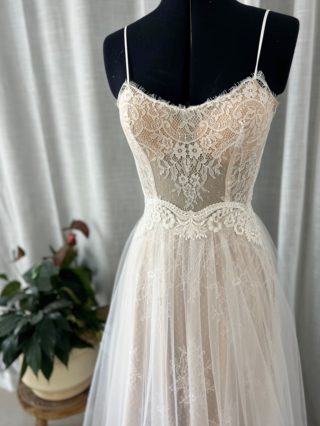 Aurora Gown – back view, vintage lace and tulle boho wedding dress | Lace & Love by Shany Sasson