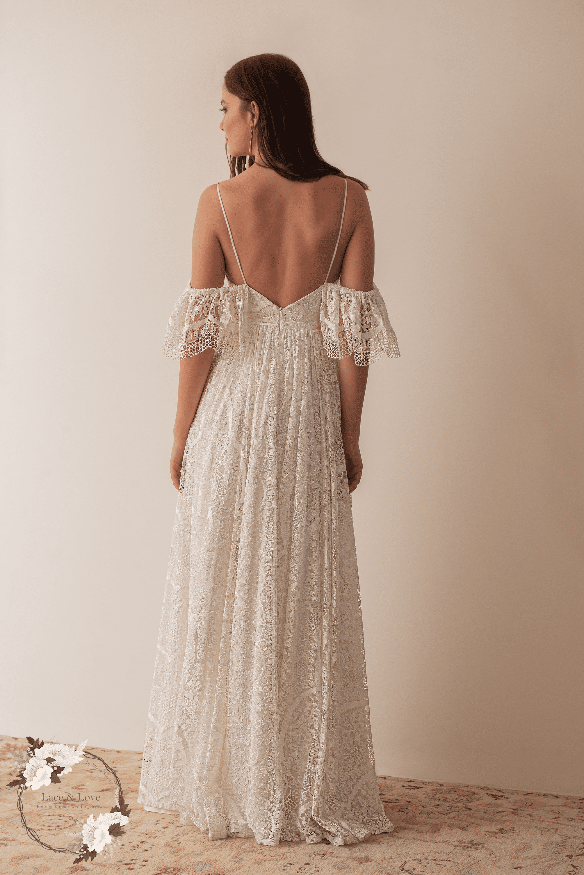 Boho Lace Wedding Dress with Drop Sleeves Large