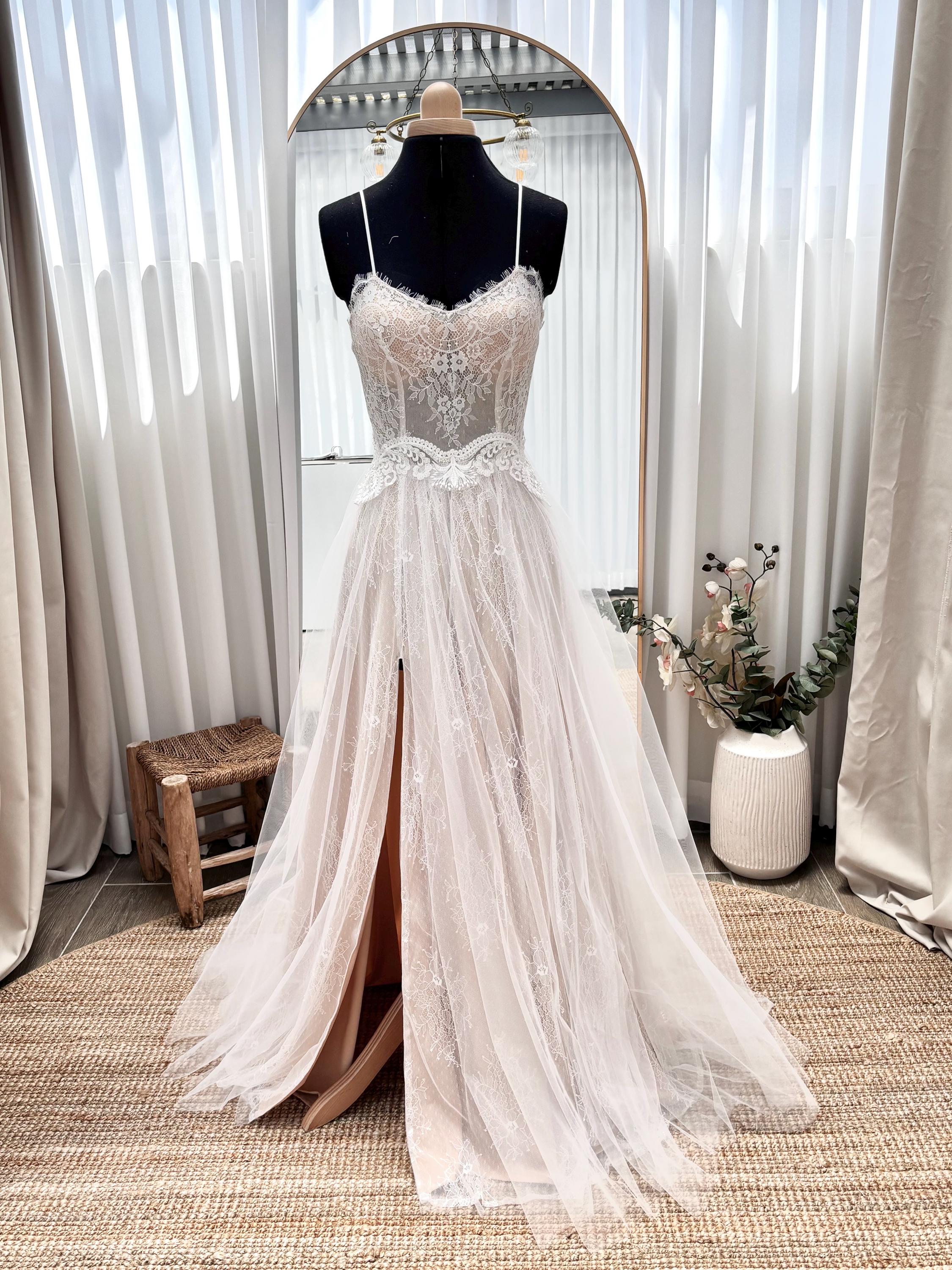 Vera Gown — sweetheart lace & tulle boho wedding dress, made to measure by Lace & Love (view 2)