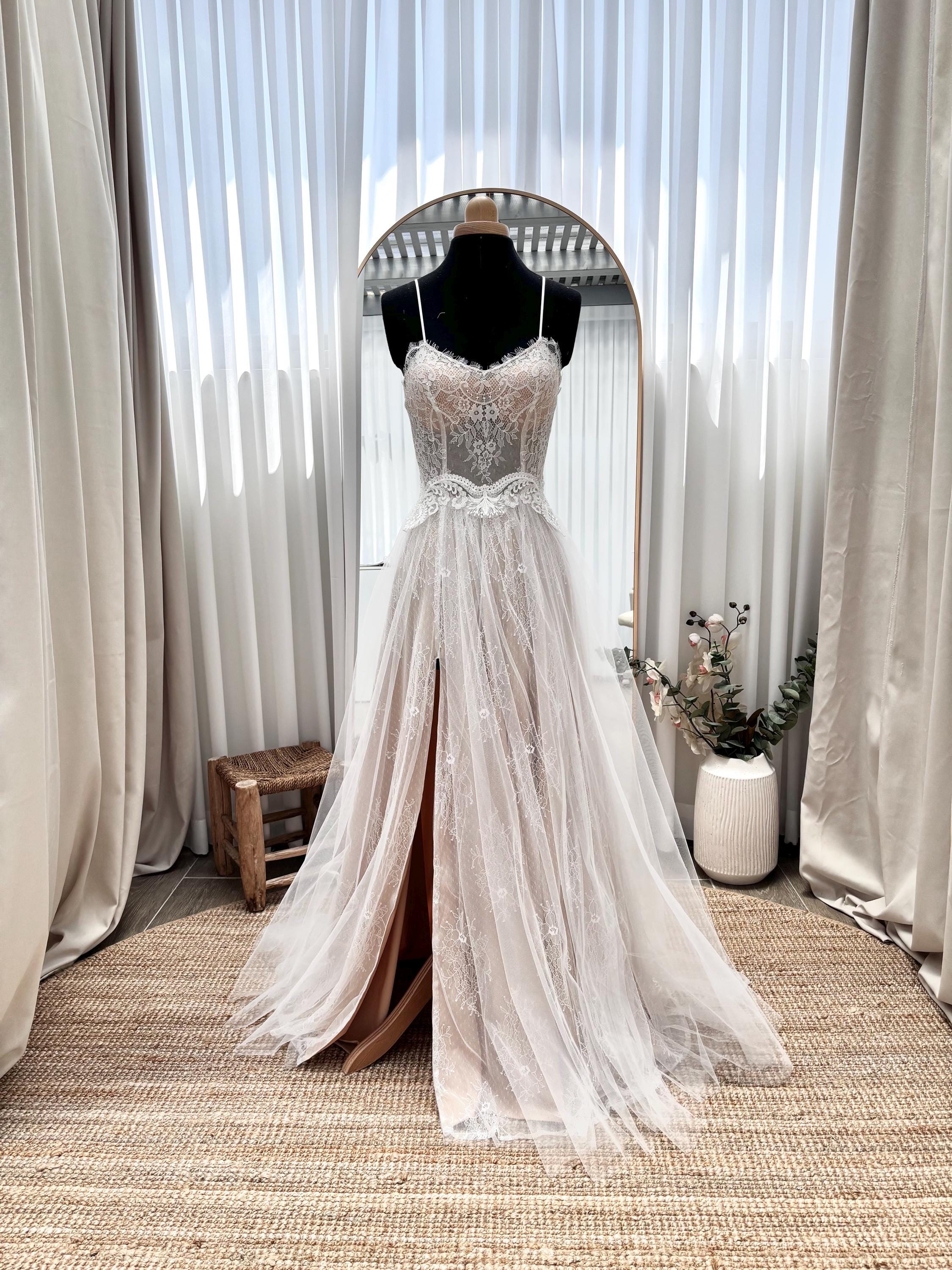 Vera Gown — sweetheart lace & tulle boho wedding dress, made to measure by Lace & Love (view 4)